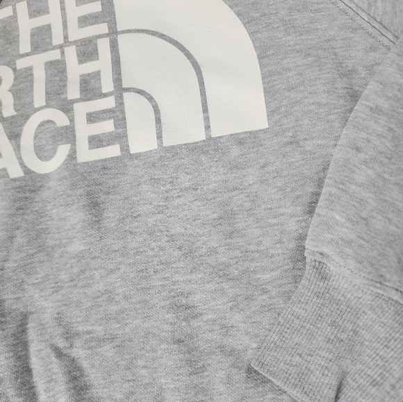 The North Face sweater - Picture 3 of 3